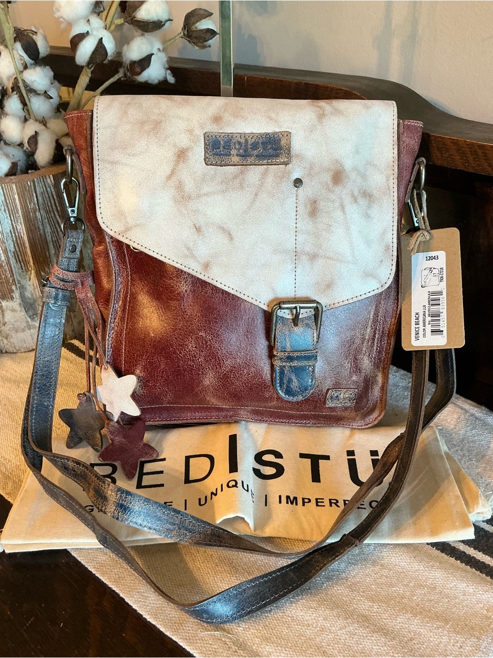 NWT Bed Stu Venice Beach Crossbody Bag Red White Blue Americana Lux MSRP $275 - Picture 3 of 13